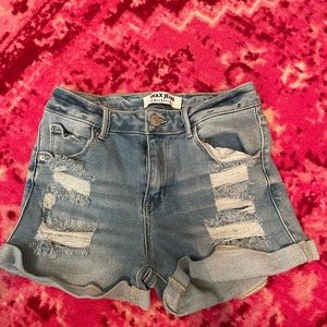 Used shorts size5. Stretchy material